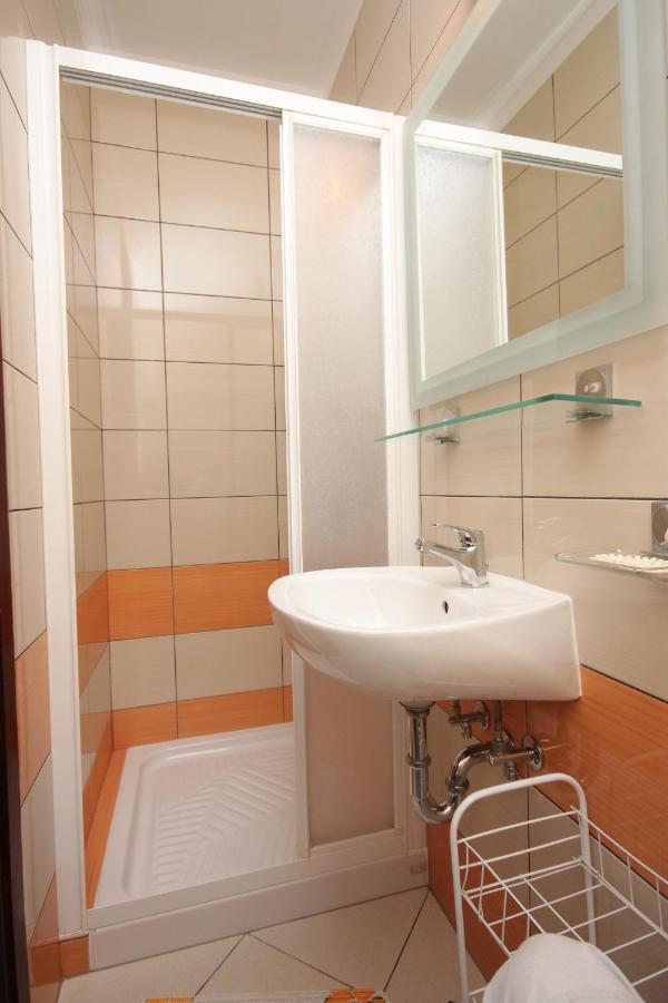 Apartment Mali Losinj 7879B Zewnętrze zdjęcie